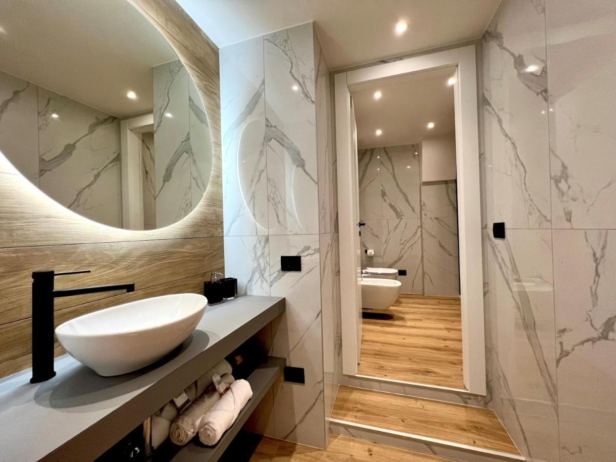 Prestige Duomo Apartment - Lake 科莫 外观 照片