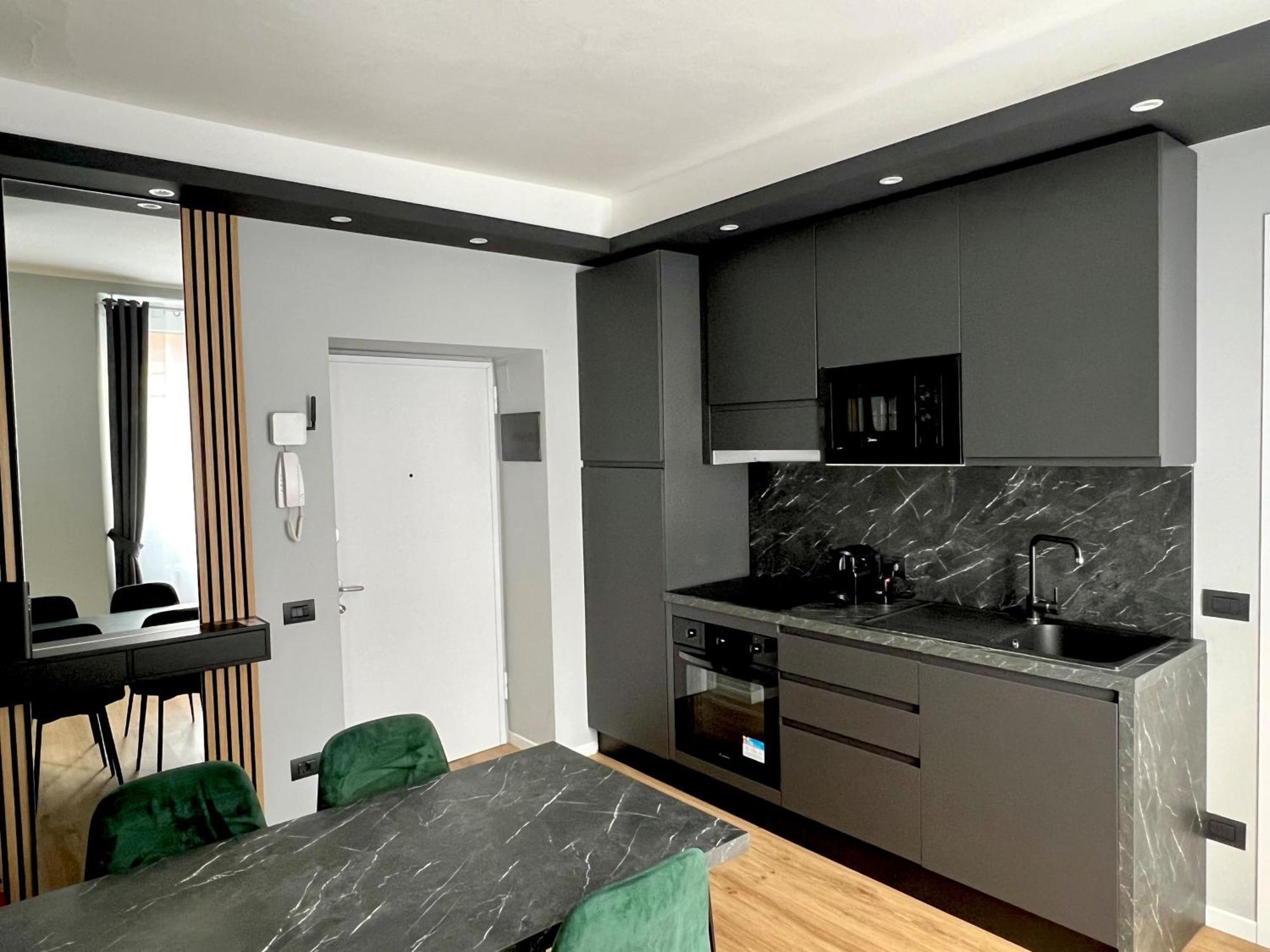 Prestige Duomo Apartment - Lake 科莫 外观 照片